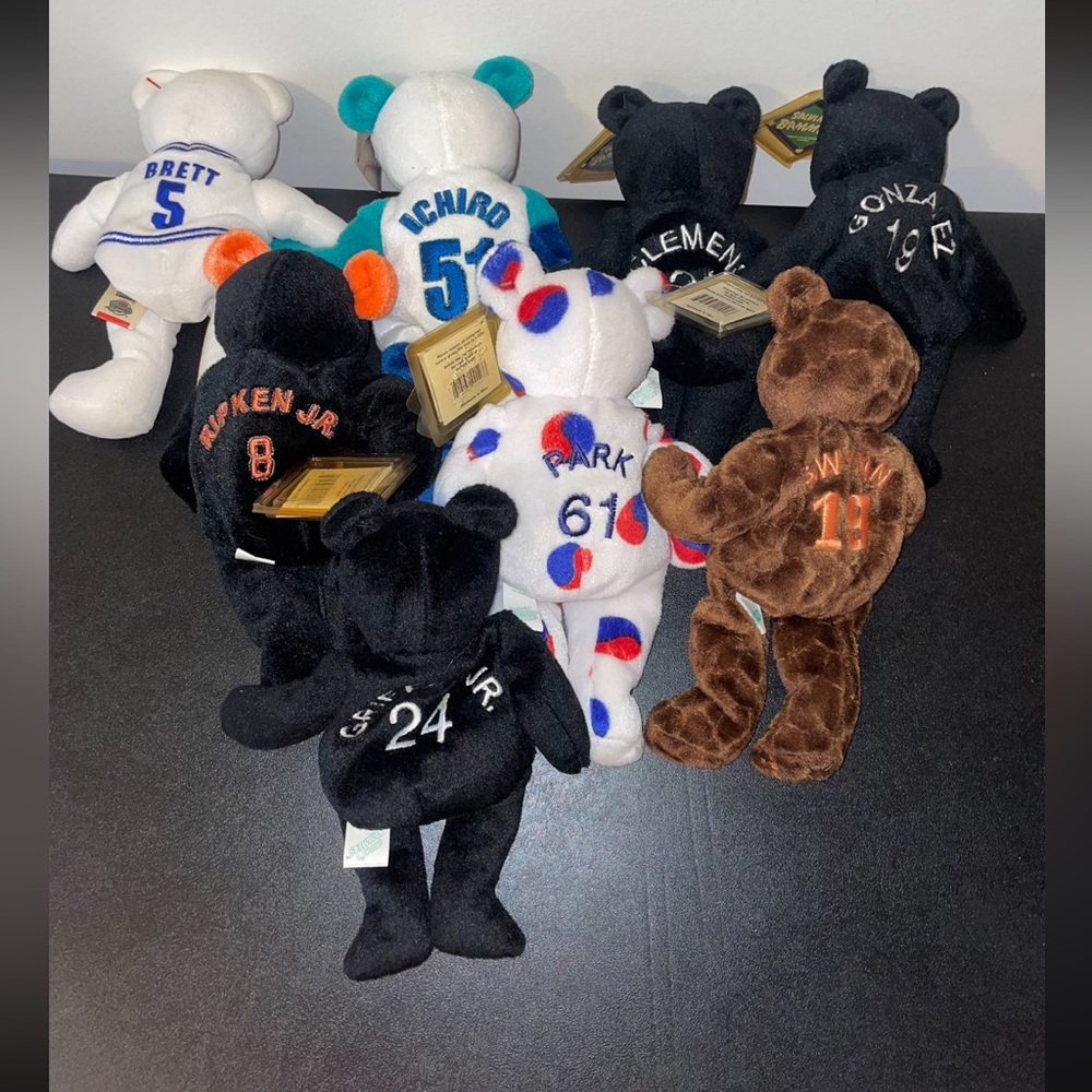 Salvino’s Bammers Beanie Baby’s Lot
